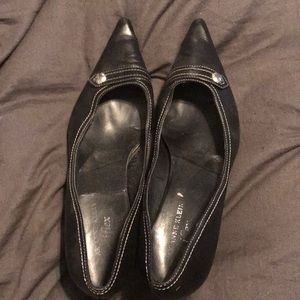 Black, pointed toes Anne Klein pumps